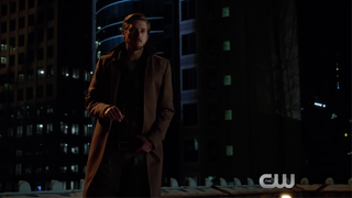 Illustration for article titled Arrow And Flash Recruit A New Team In This Legends Of Tomorrow Trailer